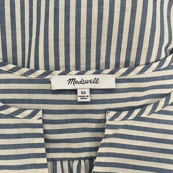 Madewell Top Courtyard Flutter Sleeve Blue Ivory Stripe V Neck Cotton Size XS - Picture 5 of 6